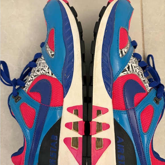Nike AirStab blue and pink women’s 9.5 Athletic Shoes - Picture 7 of 10